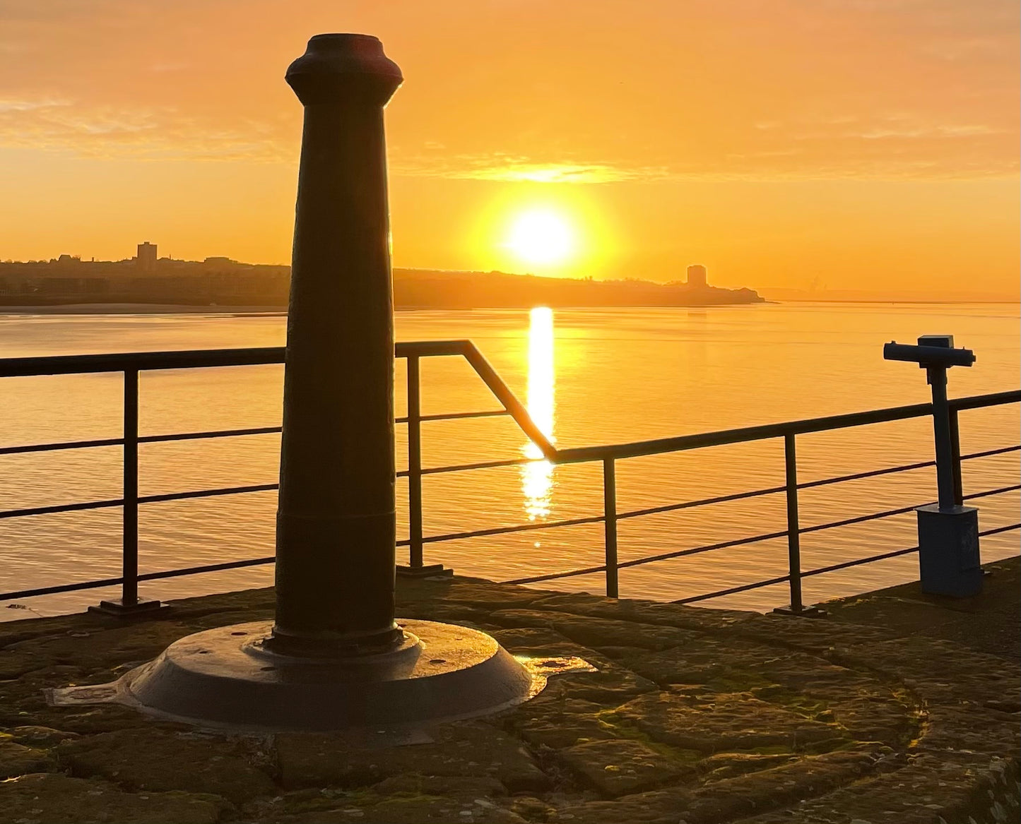 Sunrise over the Mersey to Foil lessons