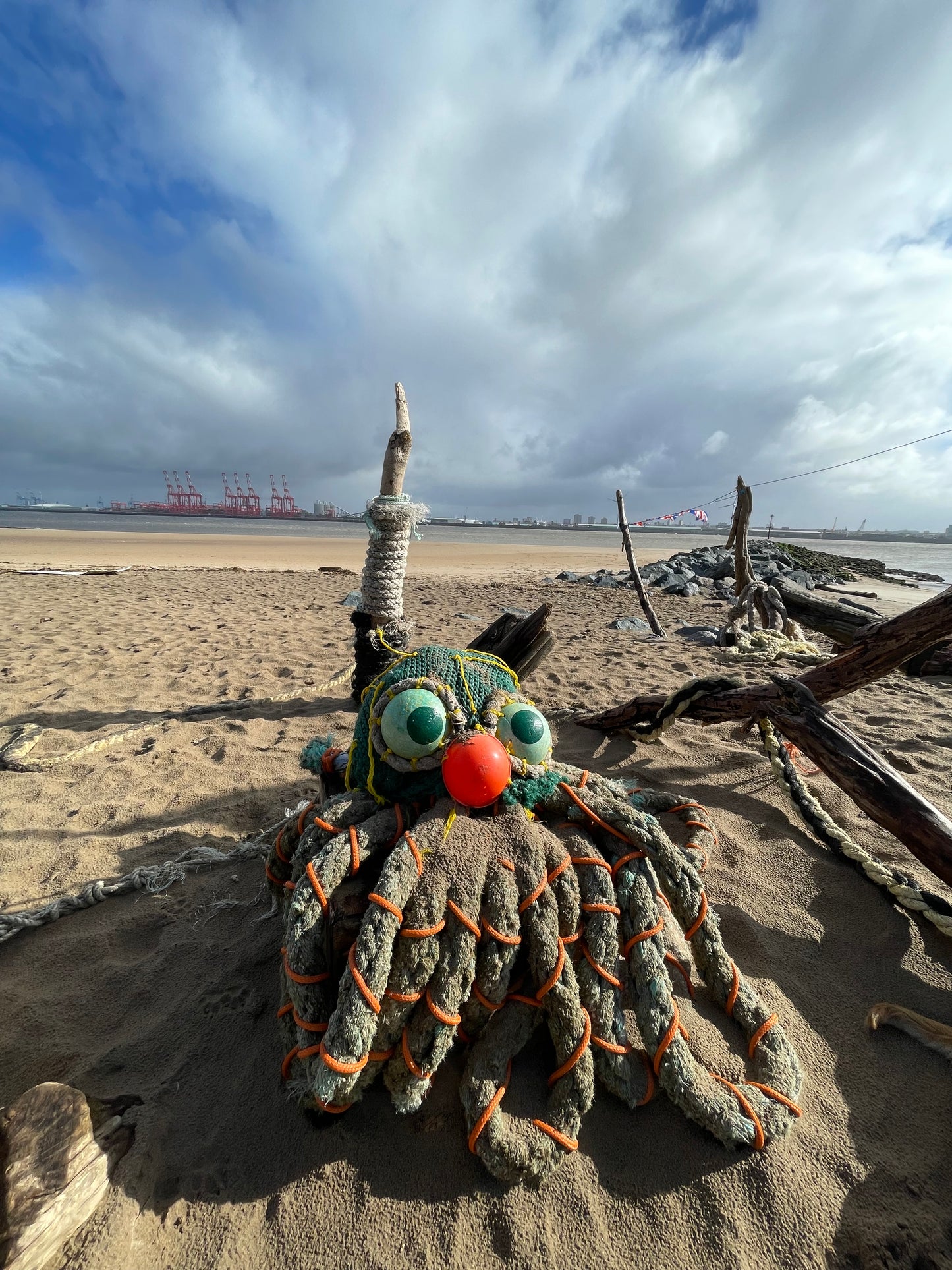 Beach art sur to summit