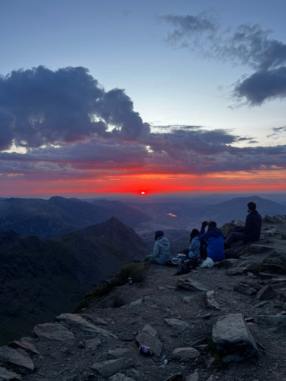 Snowdon Sunrise Walk