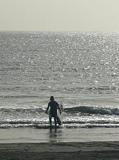 Wing Foiling lessons Surf to Summit